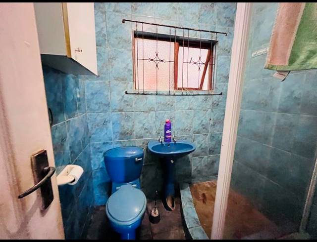 2 BEDROOM HOUSE FOR SALE IN ESIKHAWINI H